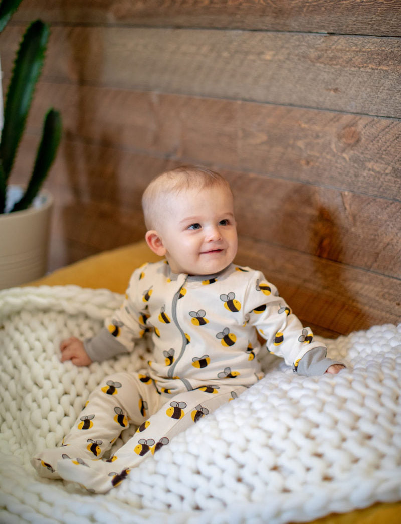 GOTS Certified Organic Cotton Zippy Footed - Bee