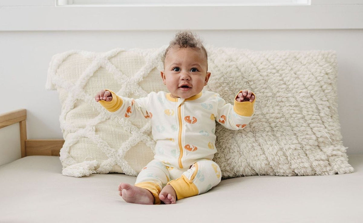 GOTS Certified Organic Cotton Zippy - Smiley Bolts